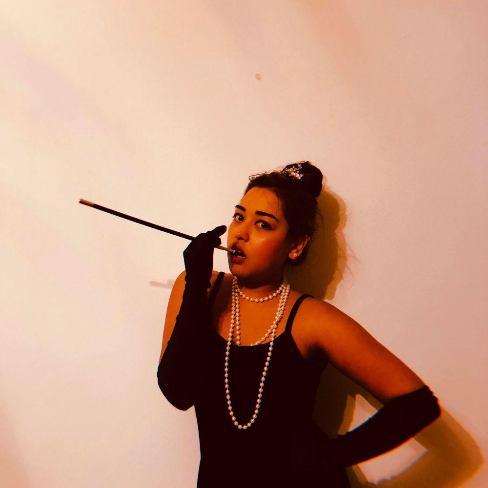 Meet your Posher, Unaiza
